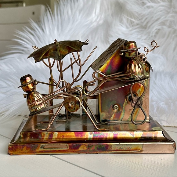Berkeley Designs Vintage Metal Seesaw Musical Box Plays “IT’S A SMALL WORLD” - Picture 10 of 16
